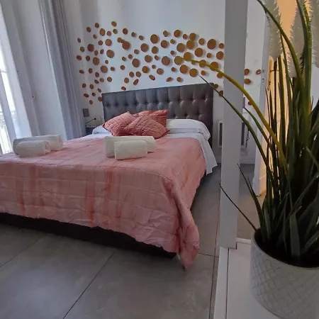 Palazzo Bruca 3*