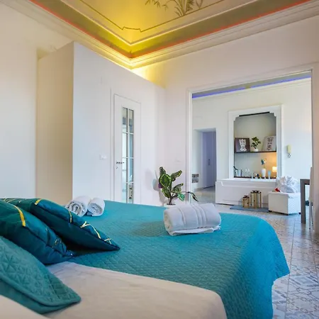Palazzo Bruca 3*