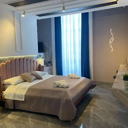Palazzo Bruca 3*